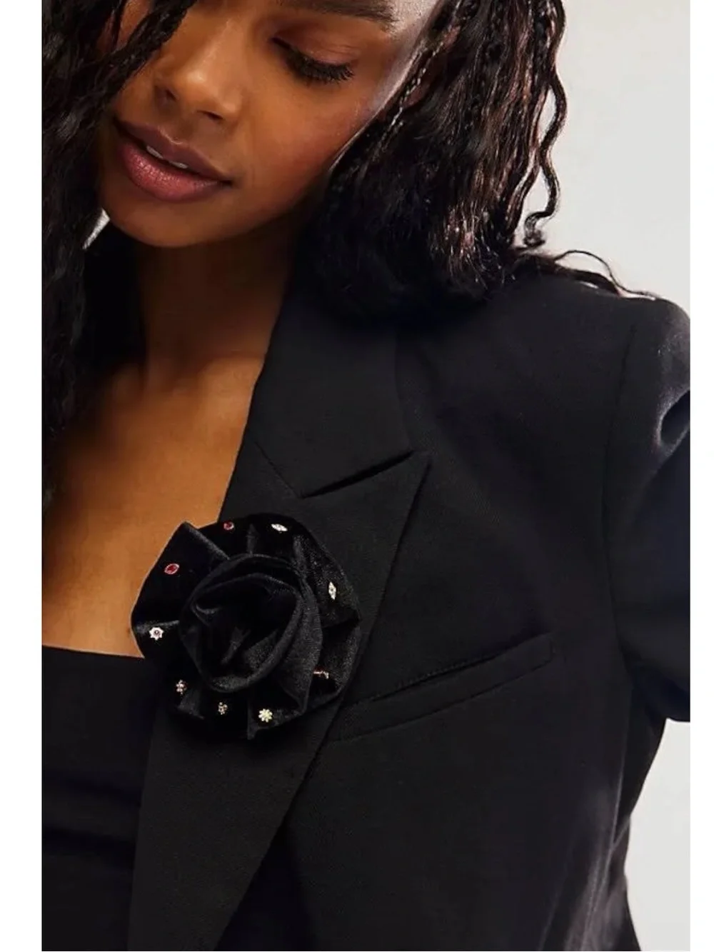 Free People Black Velvet Rosette Brooch with 5 Pairs of Stud Earrings Butterfly